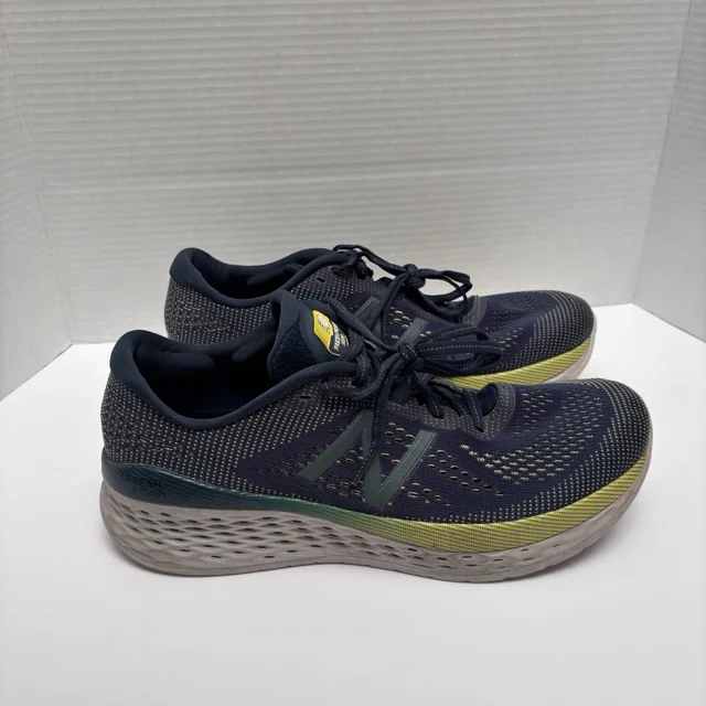 New Balance Mens Shoes More V1 Size 11 Sneaker Athletic Running Pre Owned MMORCB