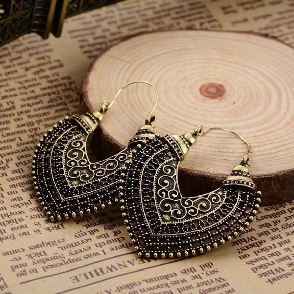 Ethnic Vintage Jewelry Carving Hollow Gypsy Big Heart Dangle Drop Carved Indian Fashion Earrings Accessories For Women Gifts