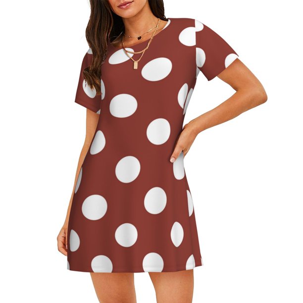 Balery Maroon And White Polka Dot Camisón de manga corta con cuello redondo para mujer, cómodo y elegante.