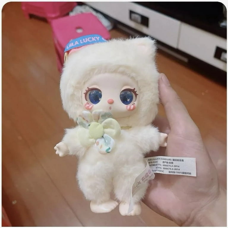 LIILA TOYS LIILA'S Lucky CAT Plush Toy Designer Figure
