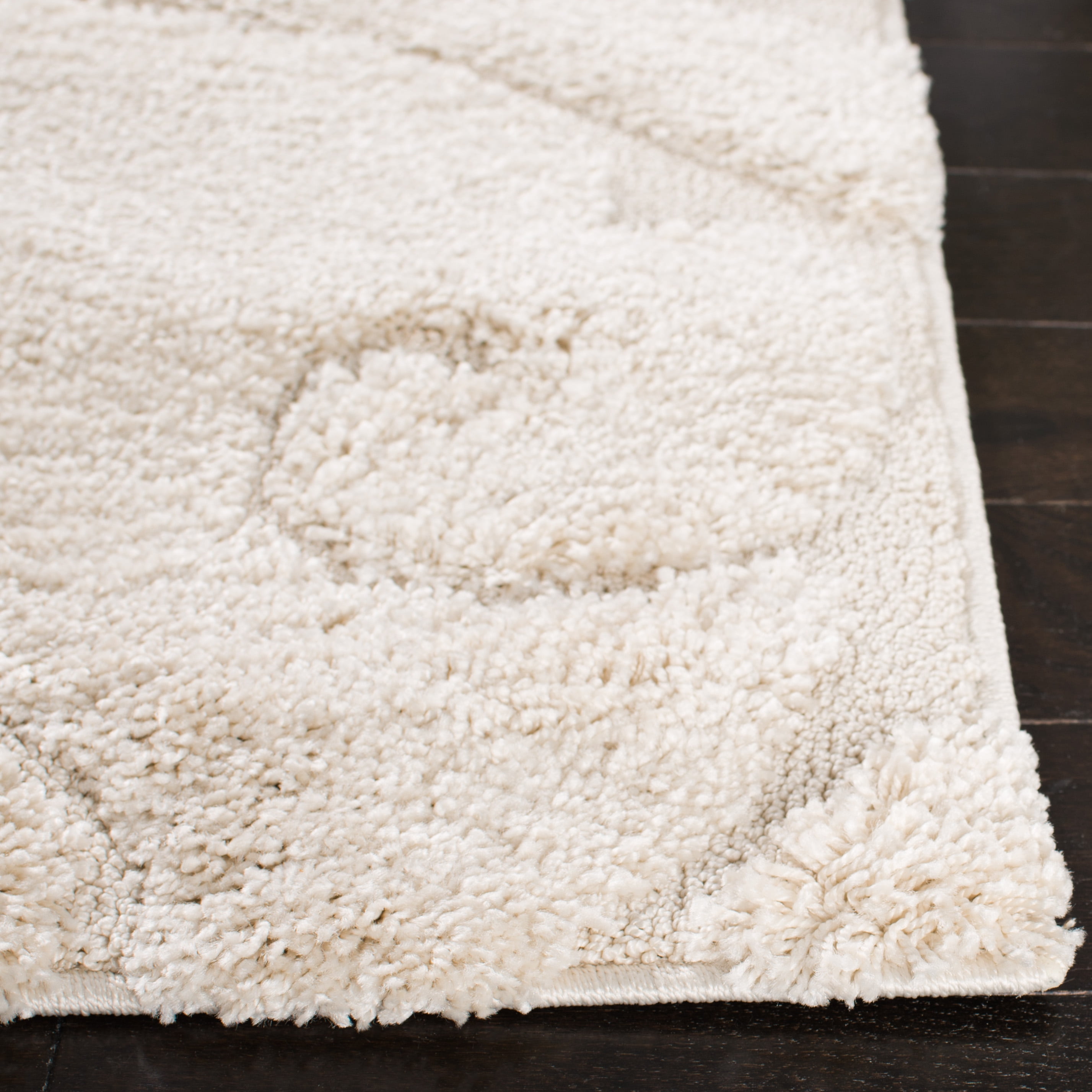 SAFAVIEH Florida Doug Floral Vines Geometric Shag Area Rug, Creme, 4' x 6' - Transitional Modern Design, Creme & Creme, Non-Shedding & Easy Cleaning, Ultra Plush Thick Pile, Ideal for Living Room, Be