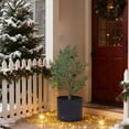 thumbnail image 2 of WMQPNNS Décoration de Noël Branches Réalistes Vertes et Feuilles Texturées Réalistes Couronnes Arrangementées et Saisonnières, 2 of 5