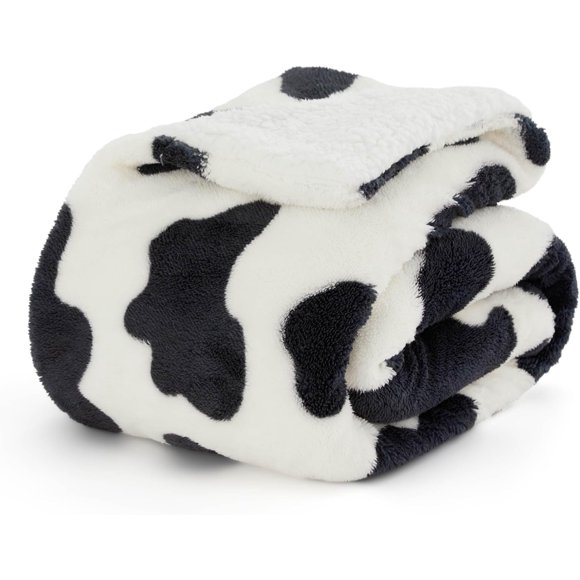 Gentlesoft Cow Print Blanket for Christmas, Cute Cow Bedding Sherpa Fleece Thick Warm Throw Blanket Cozy Gifts for Women, Men, Kids, Teen Girls & Boys, Grandkids, Black and White, 50"x60"