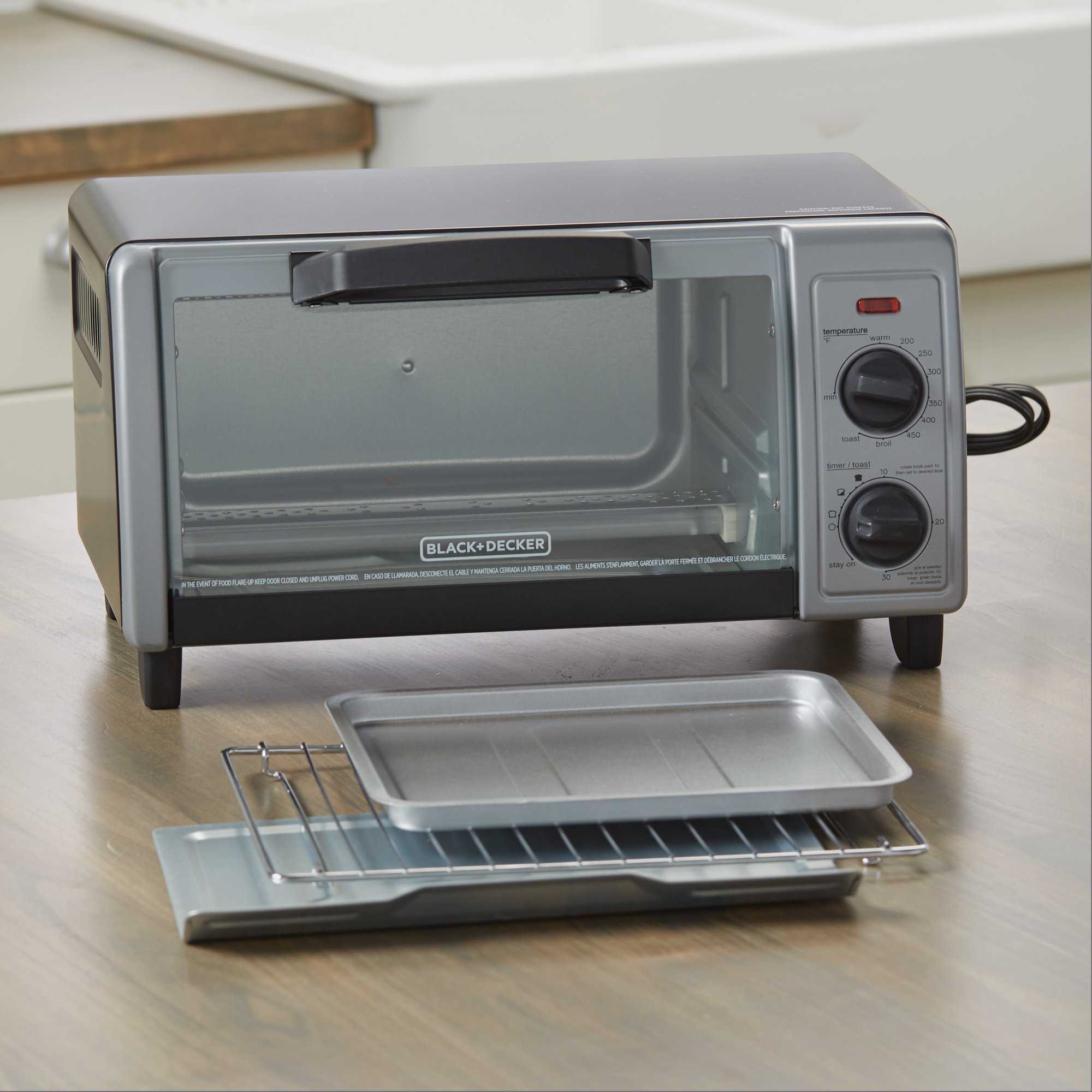 BLACK+DECKER 4-Slice Toaster Oven, Stainless Steel, TO1705SB - image 4 of 8