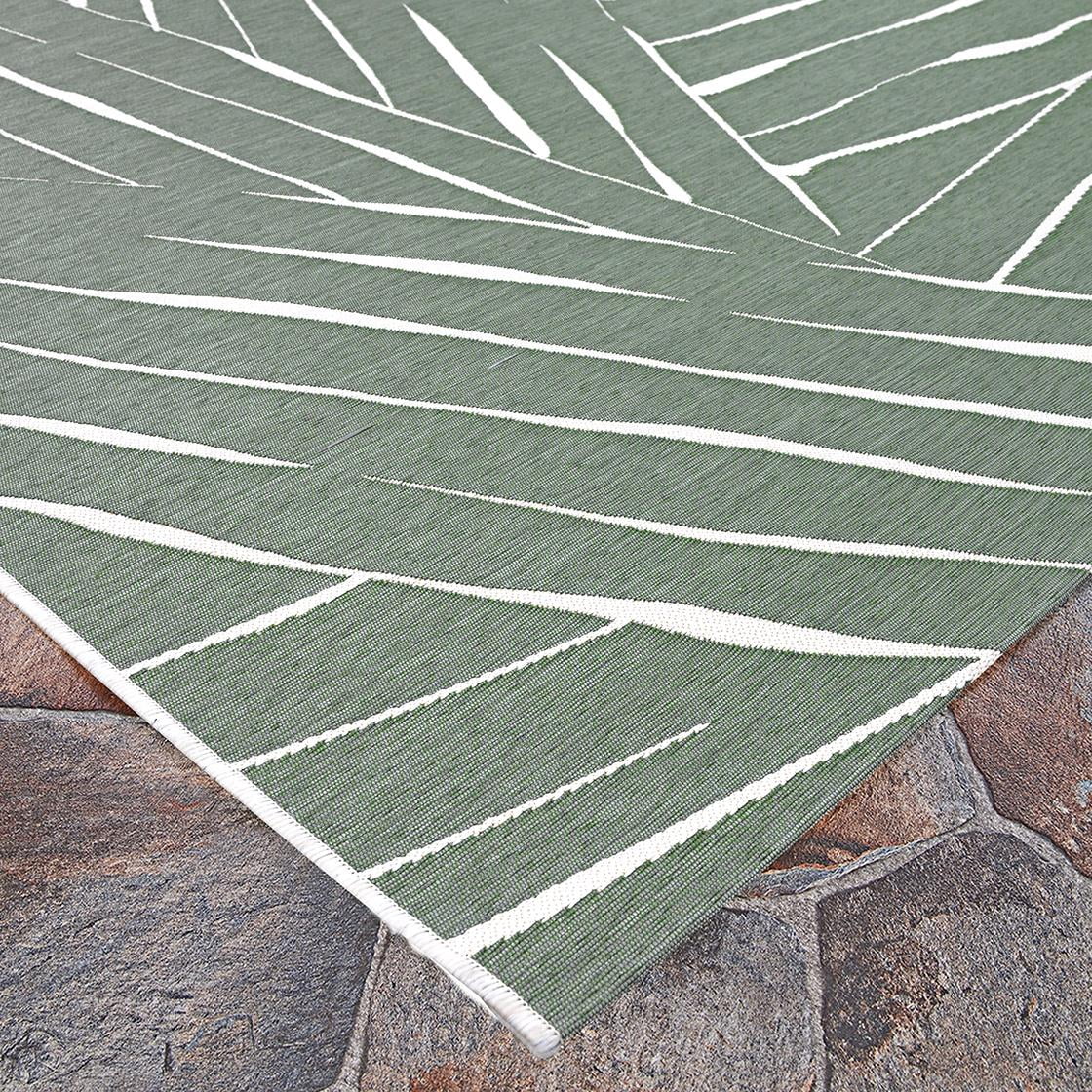 Couristan Dolce Parquet 4' x 5'10" Fern Indoor/Outdoor Rug