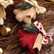 thumbnail image 3 of Nvzi 3 paquetes de adornos navideños para árbol, colgante trenzado con forma de árbol de Navidad y cascabeles dorados para decoración de pared, puerta o fiesta navideña, blanco, pequeño, 3 of 4