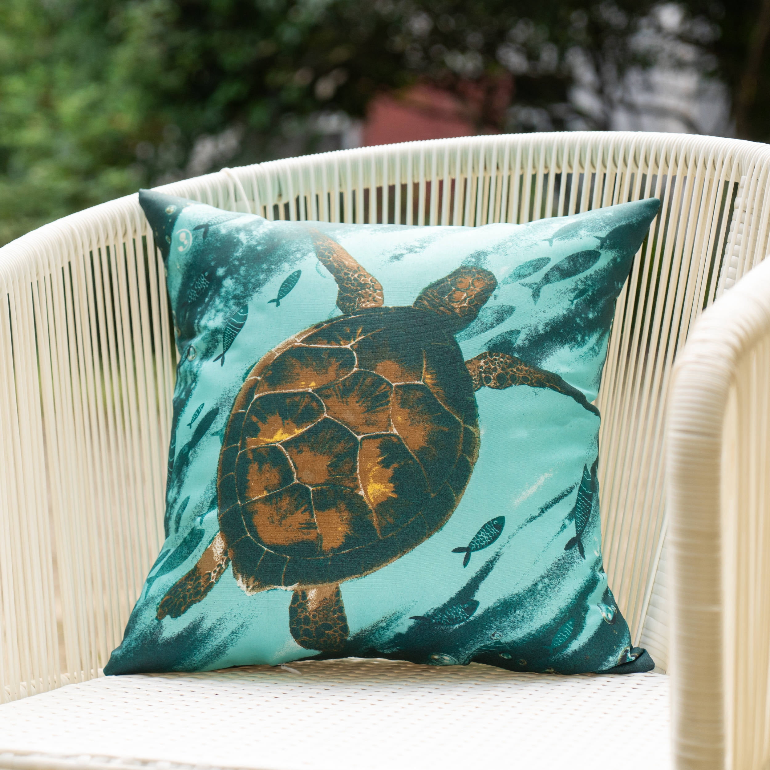 Mainstays Coastal Turtle Reversible Outdoor Throw Pillows, 2-Pack, 16 in, Blue