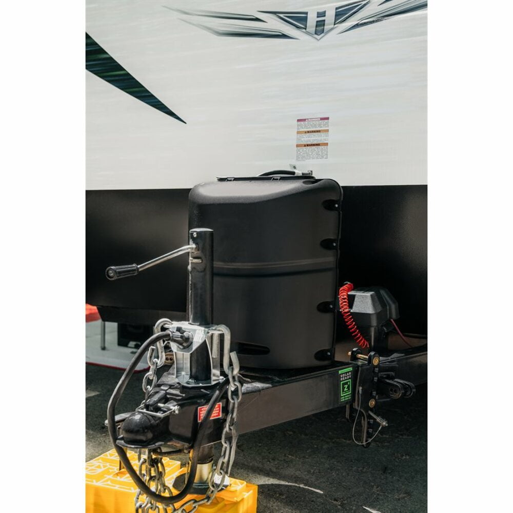 Camco 40565 LP Tank Cover - Fits 20 lb. Single Tank, Black