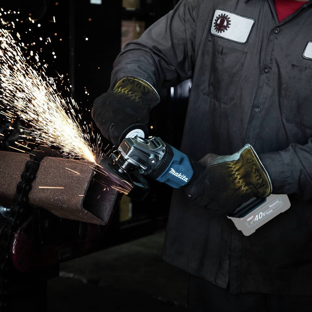 Makita GAG06Z 40V Max XGT Brushless Lithium-Ion 4-1/2 in./5 in. Cordless Paddle Switch Angle Grinder with Electric Brake and AWS (Tool Only)