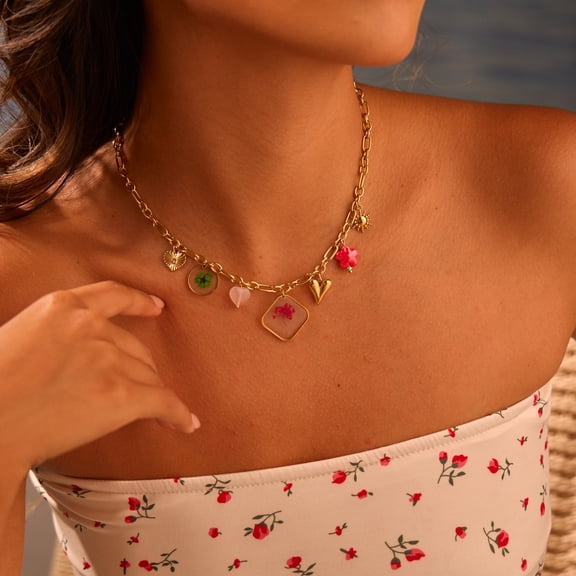 NICKSUN 18K Gold Plated Stainless Steel Paperclip Chain Necklace, Resin Pressed Dried Flower & Multi Charms Heart Star Pendant Choker, Bohemian Niche Luxury Jewelry for Women