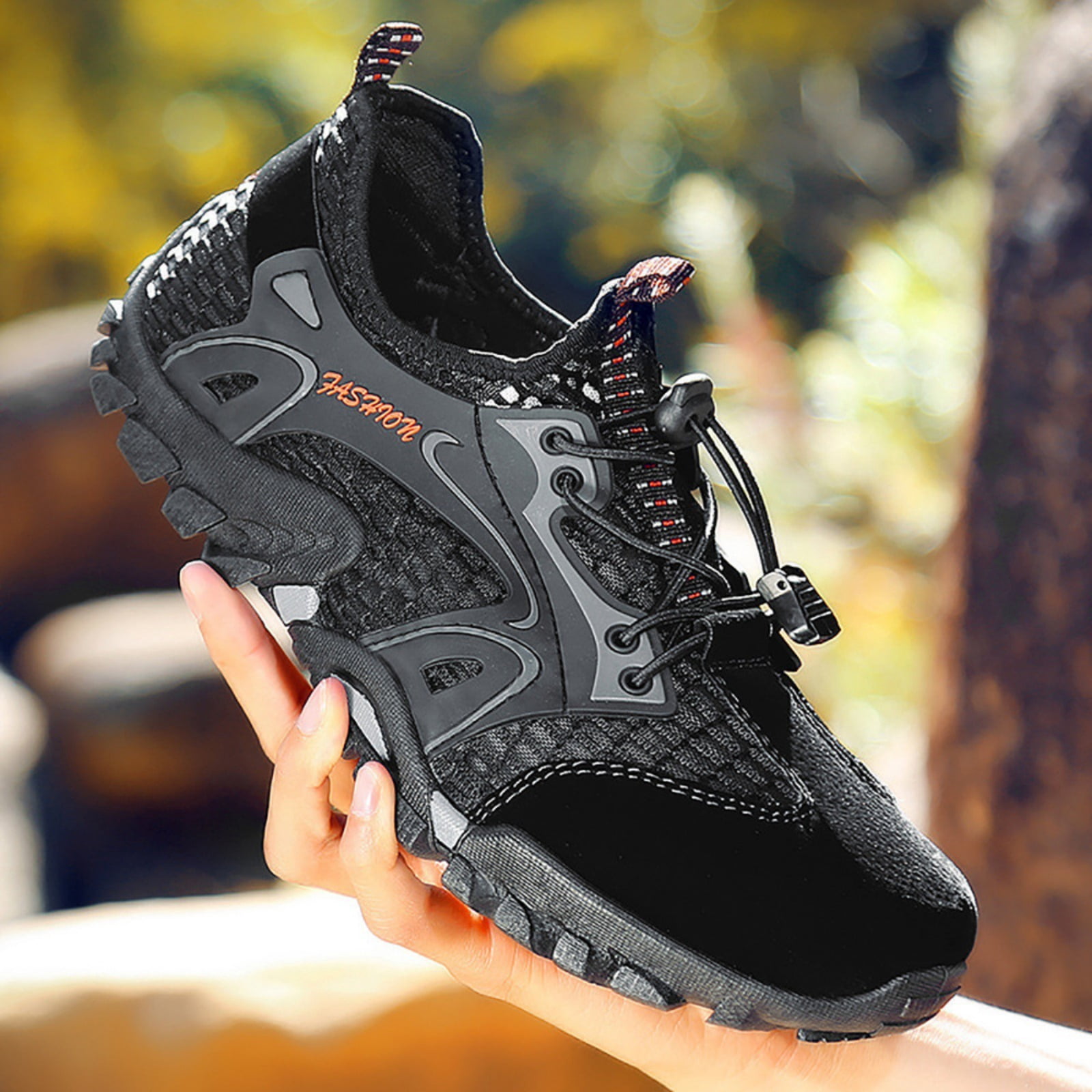 Mens Water Shoes Quick Dry Breathable Mesh Hiking Aqua Shoes Non Slip Outdoor Beach River Trekking Shoes