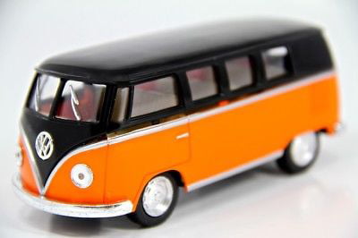 VW 1962 Die Cast Metal Camper Van Bus with Pull Back & Go Action Classic Model 13cm