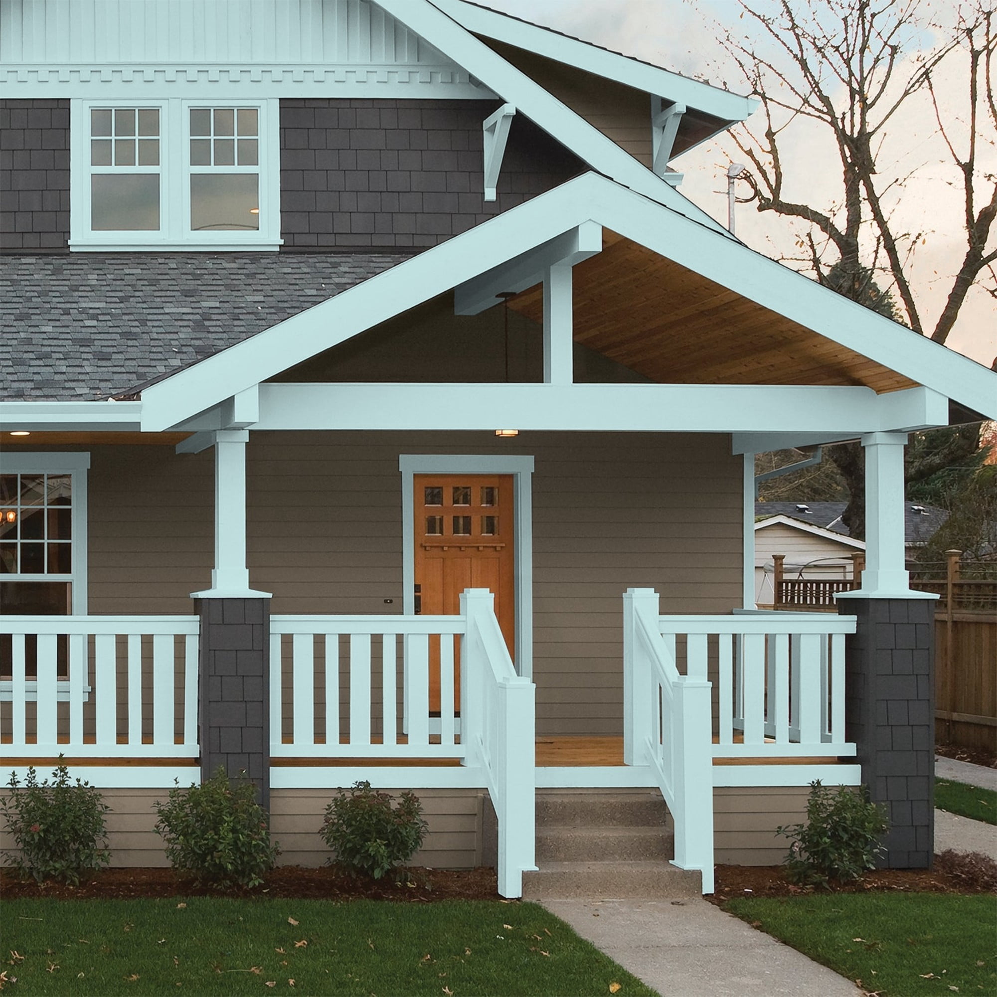 Glidden One Coat Misty Aqua / Blue Semi-Gloss Exterior Paint with Primer, 1 Gallon