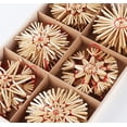 thumbnail image 4 of Estrella de paja el árbol de Navidad, juego de 24 estrellas de paja festivas - colgante de paja natural para decoraciones de árboles de Navidad, adornos navideños - con una hermosa caja de madera Ormromra HFP-0467, 4 of 8