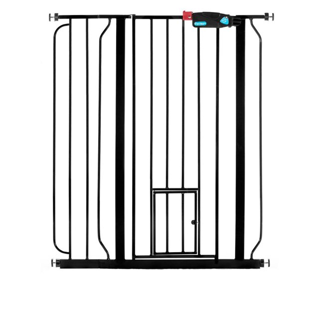 Carlson Pet Products 36 Inch Tall Pet Gate with Lift Handle and Small Pet Door