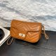 thumbnail image 3 of Versión coreana de bolso cuadrado pequeño de cadena gruesa de alto valor, bolso de hombro cruzado con cierre a juego para primavera y verano 2025 de gran capacidad y alto valor, 3 of 5
