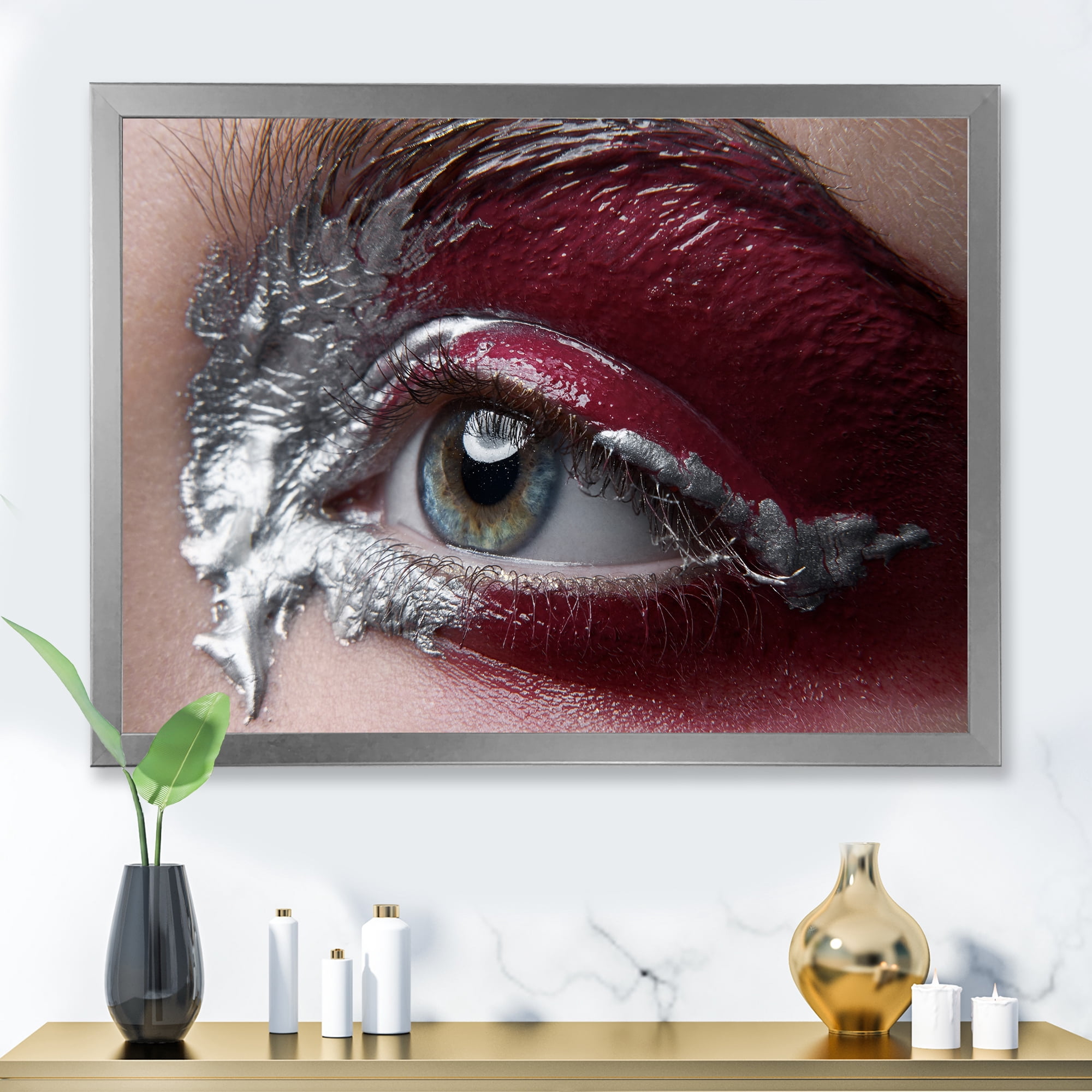 Designart 'Close Up of A Woman Eye With Red Makeup On' Modern Framed Art Print