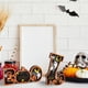 thumbnail image 5 of Decoración para Halloween Adornos de madera para Halloween, luz decorativa de Halloween, letrero de madera espeluznante, decoración de mesa, luz para sala de estar y cocina(Buy 2 save 10%), 5 of 7