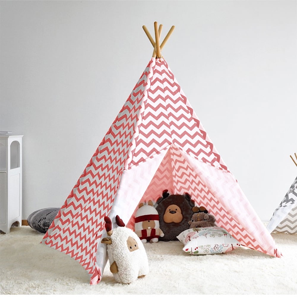 Exxel Outdoors Illumination Despicable Me 3 Kids Teepee Tent