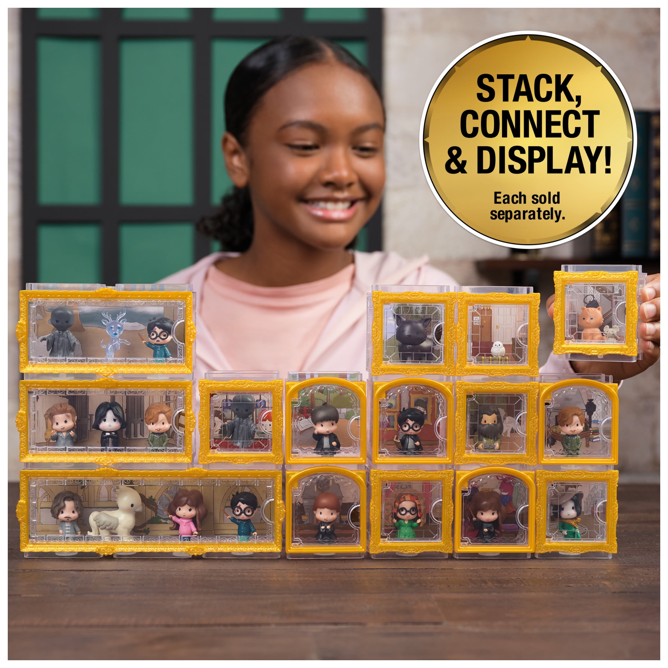 Wizarding World Harry Potter, Micro Magical Moments Prisoner of Azkaban Rescue Set with 4 Mini Figures & Display Case, Kids Toys for Ages 6 and up