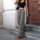 thumbnail image 4 of Pantalones Vaqueros Holgados Y2K Tiro Medio, Estilo Boyfriend, con Estampado Leopardo y Pernera , Estilo Vaquera con Parches y Bolsillo para Mujer. Estampado de Leopardo S, 4 of 9