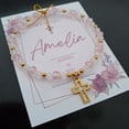 thumbnail image 2 of Pulsera Cristal Rosa Y dije de Cruz Chapa de Oro Recuerdo Con Tarjeta Personalizada Para Bautizo, Primera Comunión, Confirmación, Boda, xv Años,etc.Paquete 10 Piezas, 2 of 5