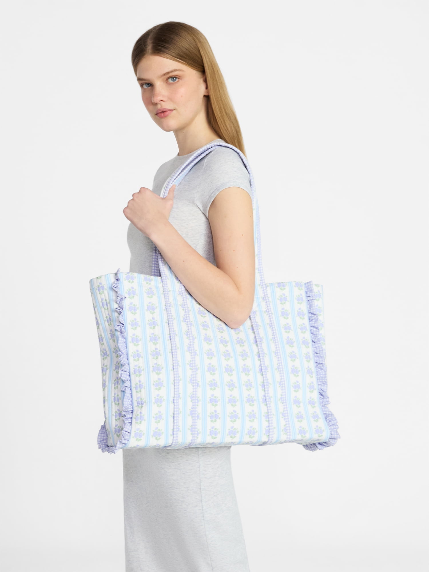 No Boundaries Women's Quilted Tote Bag, Floral/Gingham