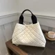 thumbnail image 2 of Bolso de mano de mujer de PU con hilo de coser de color sólido informal de gran venta 2024 nuevo bolso de mano básico con cremallera para mujer, 2 of 5