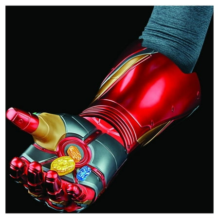 Marvel - Legends Series Iron Man Nano Gauntlet