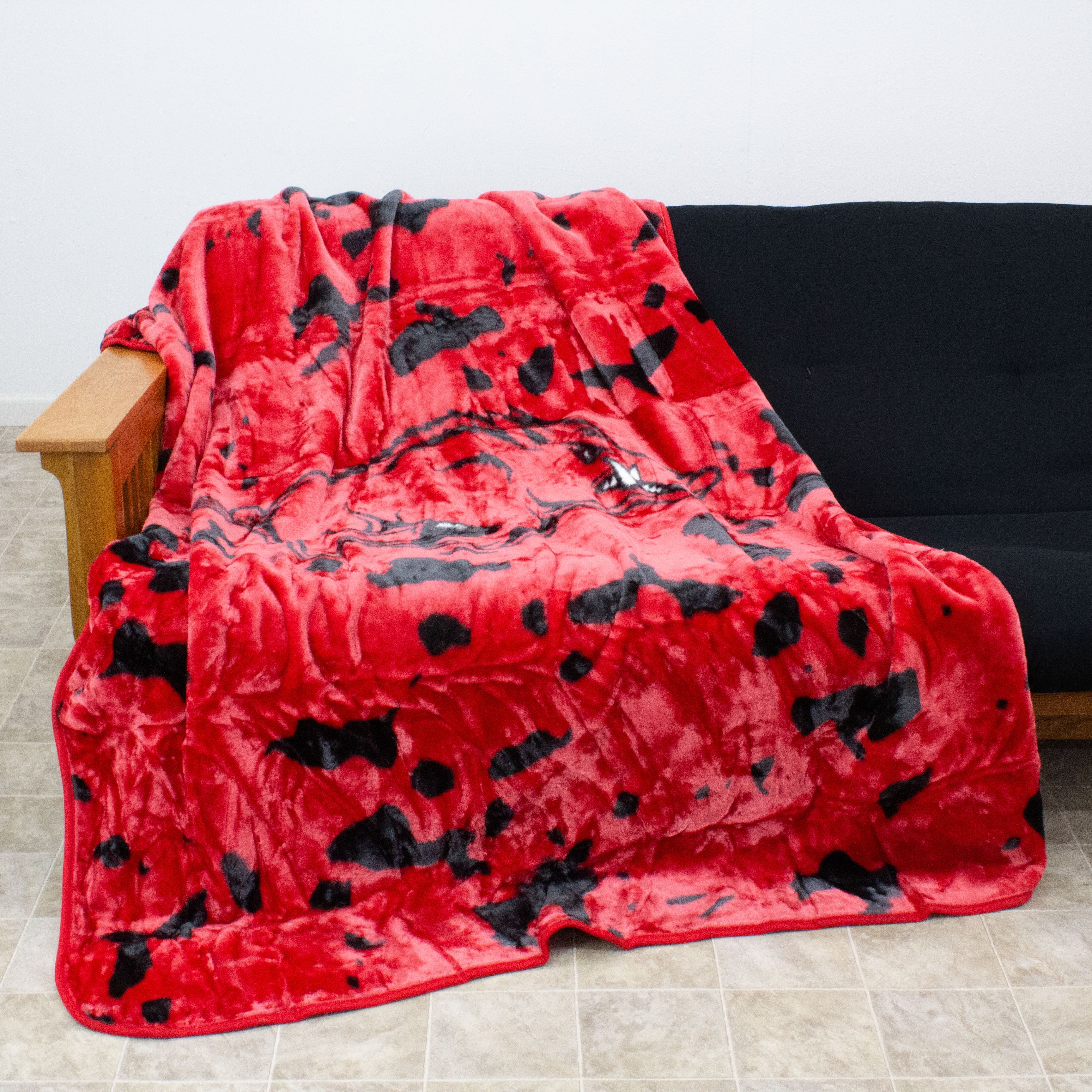 College Covers Arkansas Razorbacks Huge Raschel Throw Blanket, Bedspread, 86" x 63"
