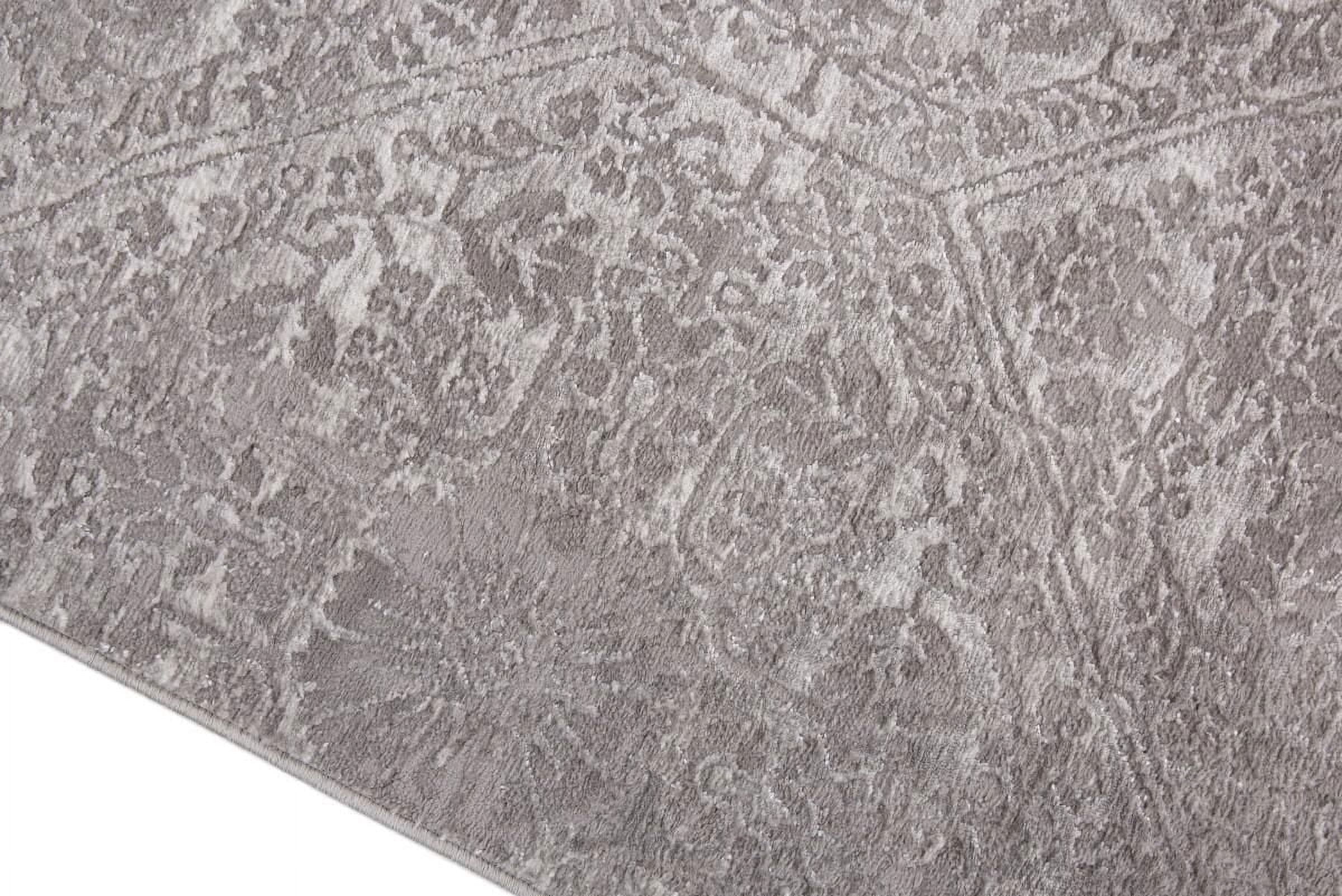 Aiden  8x11 Area Rug