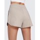 thumbnail image 2 of Shorts CRZ YOGA Cloud Jersey tiro alto color beige con entrepierna de 7.5 cm, 2 of 4