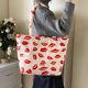 thumbnail image 4 of Bolso Hombro Acolchado Invierno Mano, 4 of 9
