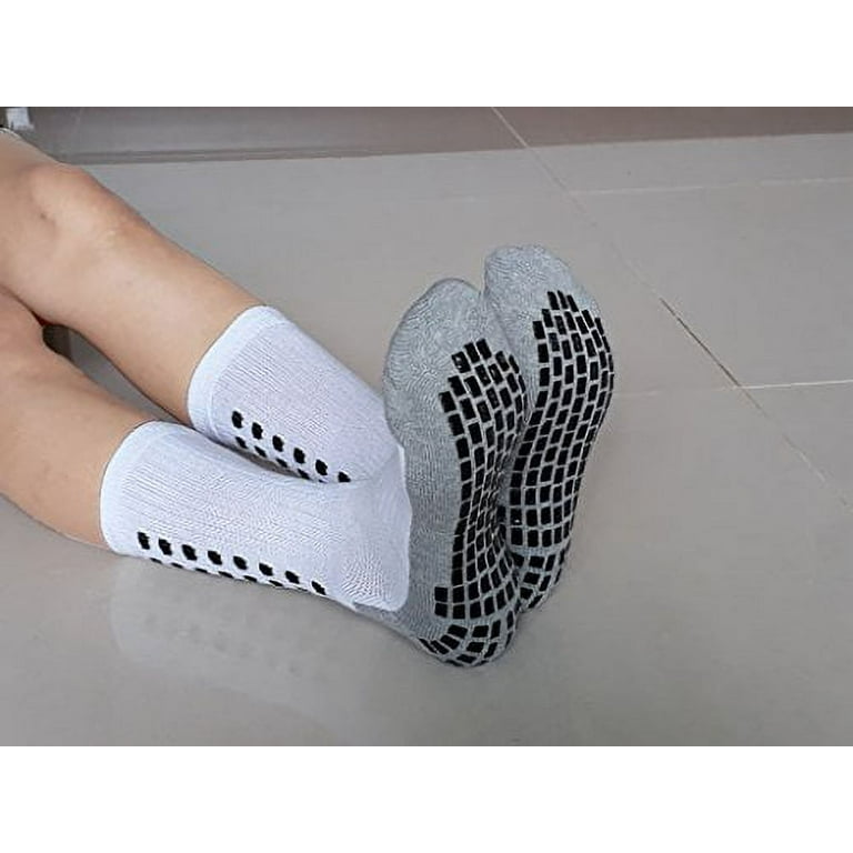 No slip shop socks for elderly