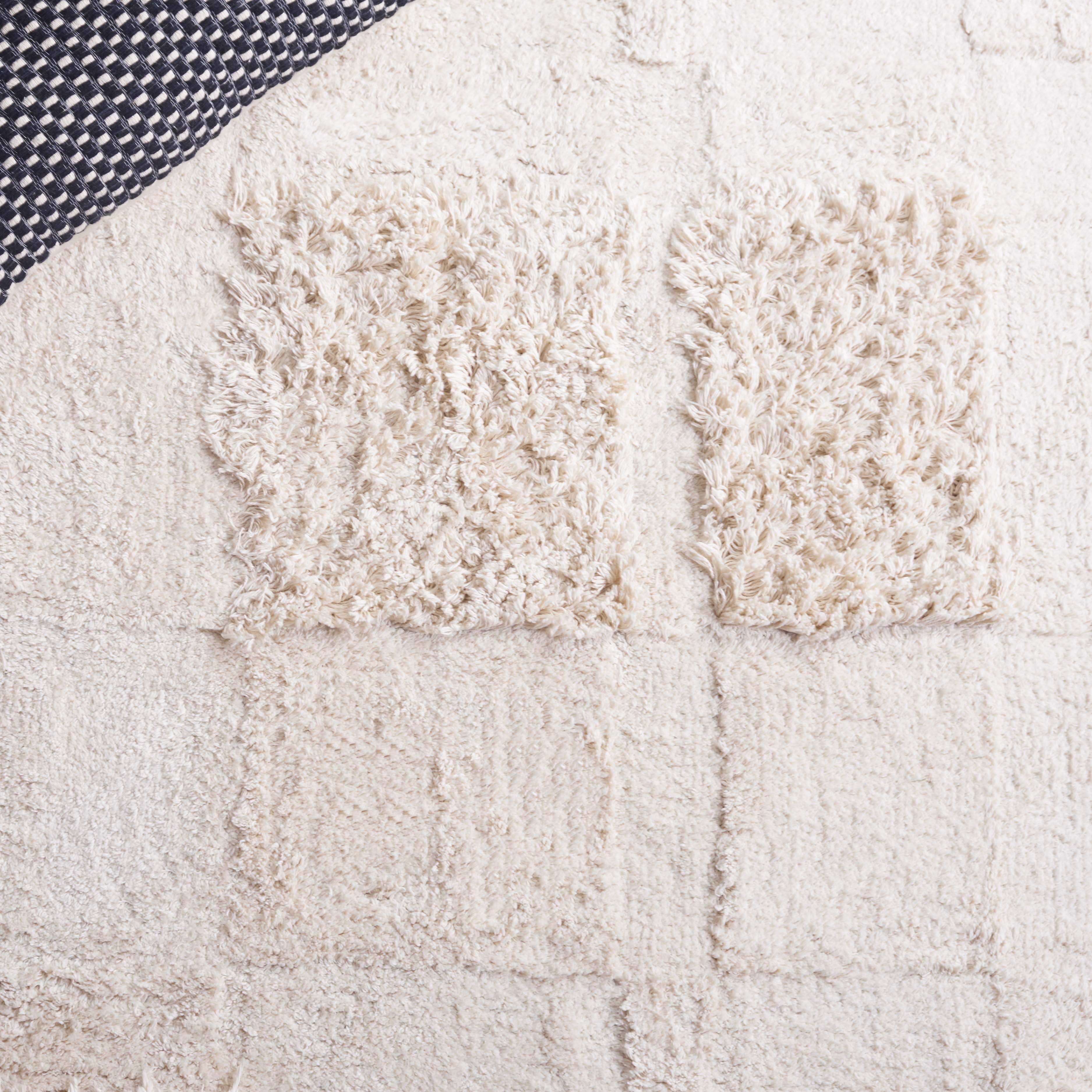 Safavieh Easy Care Crane Geometric Machine Washable Area Rug, Ivory, 3' x 5'