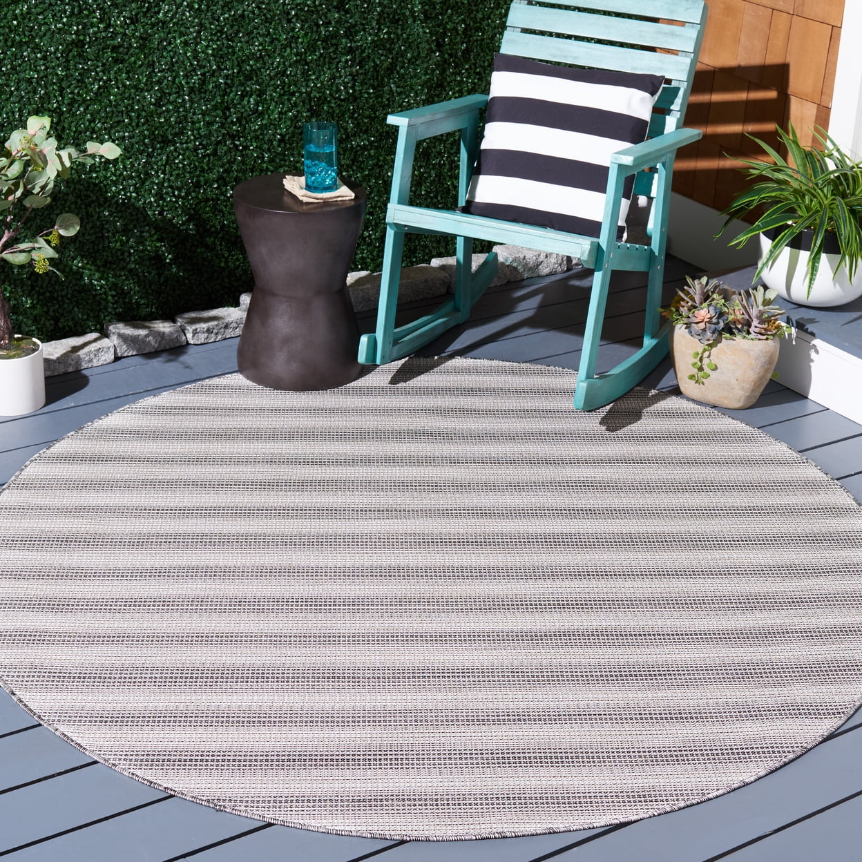 SAFAVIEH Hampton Duana Striped Indoor/Outdoor Area Rug, Black/Ivory, 5'1" x 7'6"