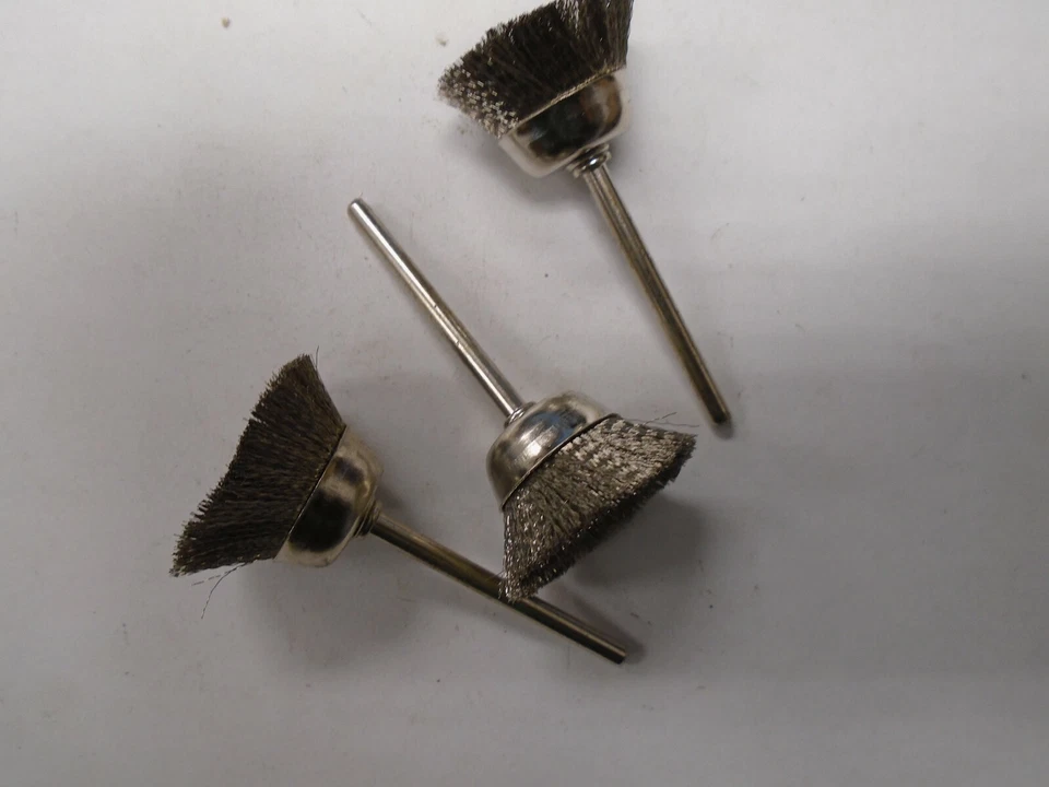 CIRCLE- Wire Cup Brush 1" 1/8" Shank Fits Dremel New 3Pcs #8330
