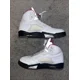 thumbnail image 2 of Ni - ke jordan 5 fire red 2020, 2 of 5