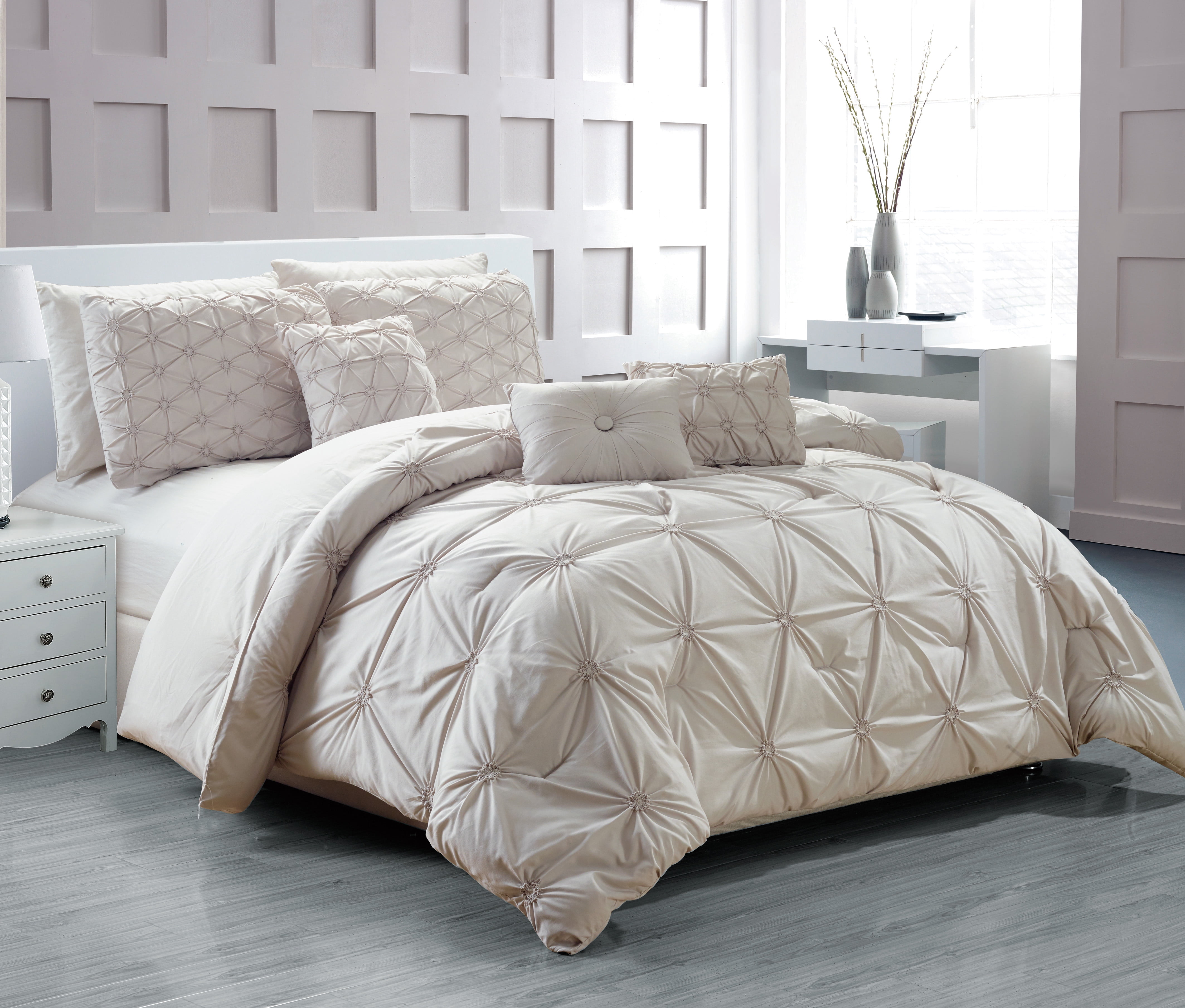 Cosmo 6Piece Comforter Set, King Ivory