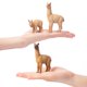 thumbnail image 4 of Figuras de alpaca Toymany, de plástico realista, 8 unidades, para niños, 4 of 9