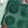 thumbnail image 3 of Bandeja de hielo de silicona con forma de rosa de Mikiwon, 2 cavidades, con tapa y embudo, fácil de desmoldar, ideal para cócteles, whisky y café, 3 of 4