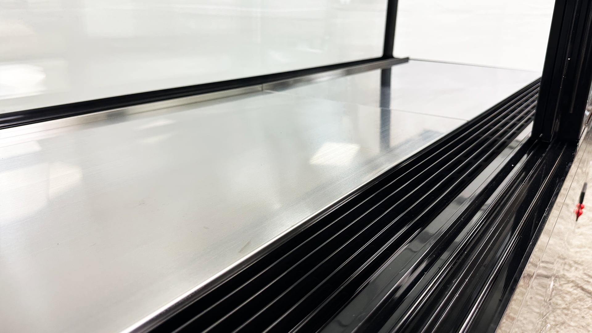 59 in. Refrigerated Bakery Display Cooler Case for Pastry Deli Upright 20 Cu.Ft. Cooler Glass Display Refrigerator, NSF ETL