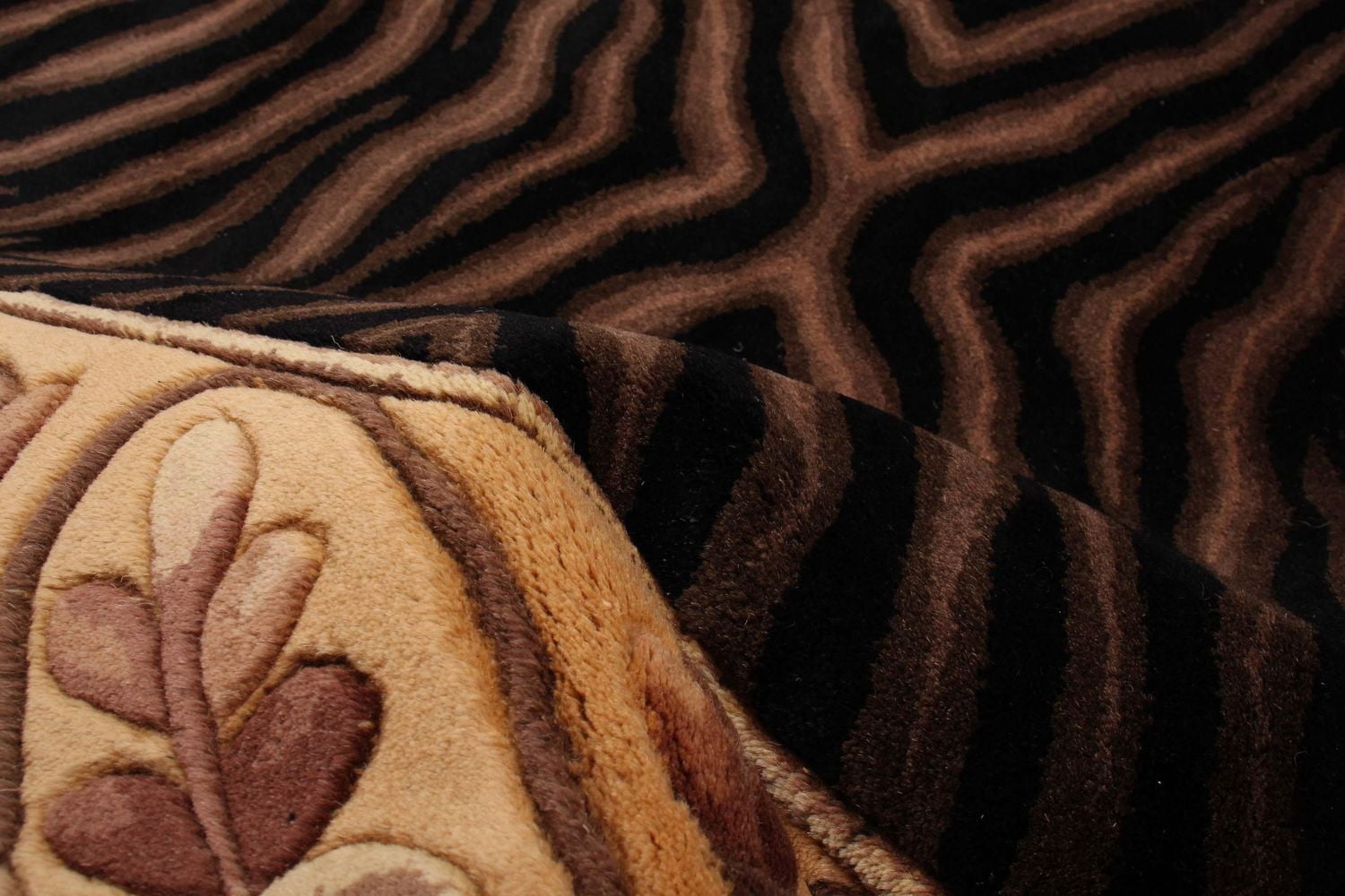 Tapis ECARPETGALLERY Elegance Noire 3'6" x 5'6"