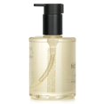 thumbnail image 2 of Gel de ducha Noble Isle, 2 of 3