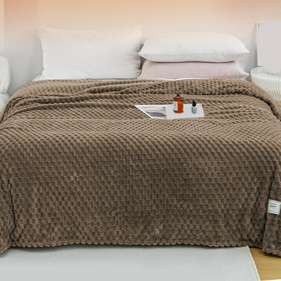 Cooling Flannel Blanket for Napping and Lounging - Lightweight Polyester Throw for Summer Comfort in Multiple Colors