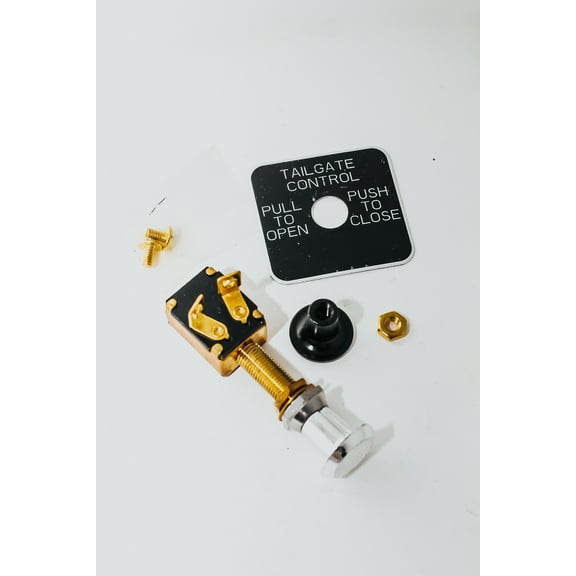 Buyers Products BSW050 Switch with Knob and Plate