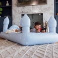thumbnail image 3 of Cama de viaje y colchón inflable Sleepover FUNBOY Kids Blue Castle, 3 of 6
