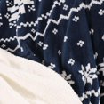 thumbnail image 3 of Couverture de noel, bleu 60po x 70po, 3 of 5