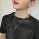 thumbnail image 4 of Collar Ursteel con forma de cruz en capas de acero inoxidable negro, 4 of 7