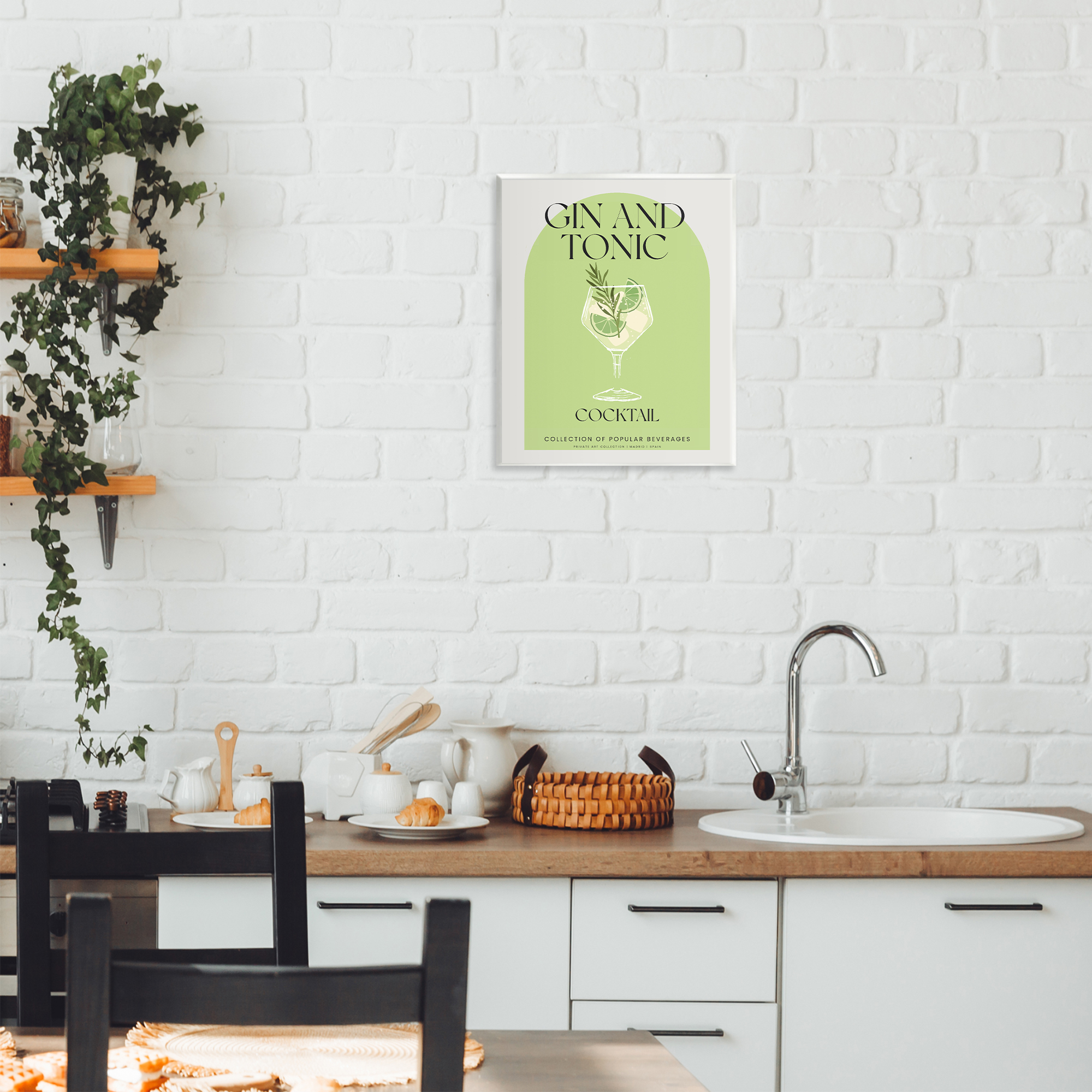 Stylish Retro Gin & Tonic Wall Plaque Art, design by Lil' Rue